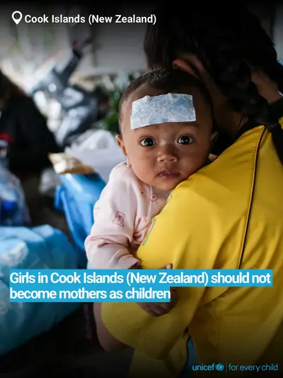 Adolescent motherhood tile for Cook Islands, Bold number · English