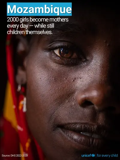 Adolescent motherhood tile for Mozambique, Photo · English