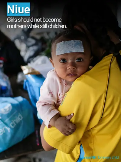 Adolescent motherhood tile for Niue, Photo · English