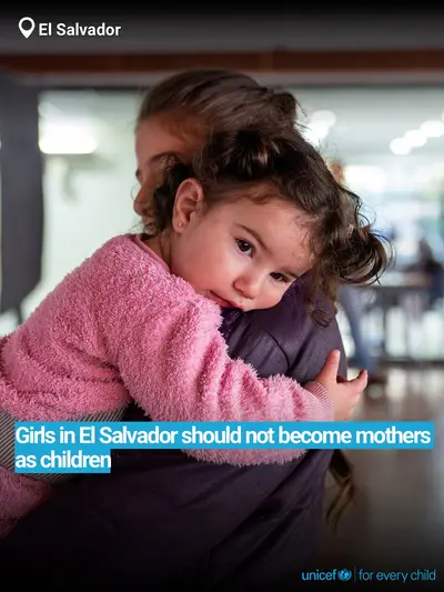 Adolescent motherhood tile for El Salvador, Bold number · English